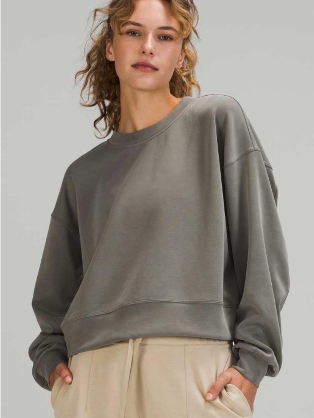 Lululemon oversized softstreme crewneck